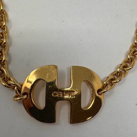 💯Authentic CELINE 1990 logo pendant Gold tone Necklace - Picture 2 of 4
